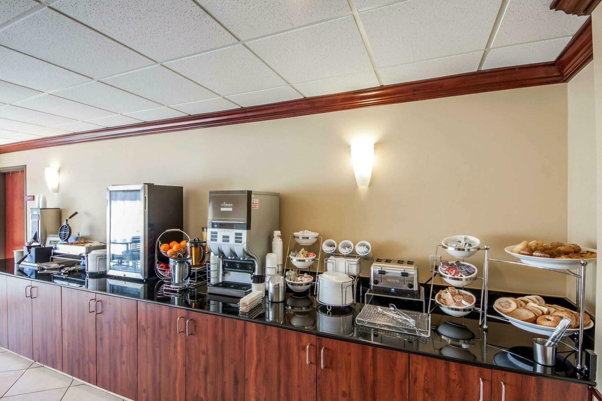 Sleep Inn & Suites Norman Near University Екстериор снимка